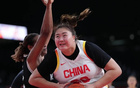 亚运会 | 全员出战！女篮两连胜晋级八强